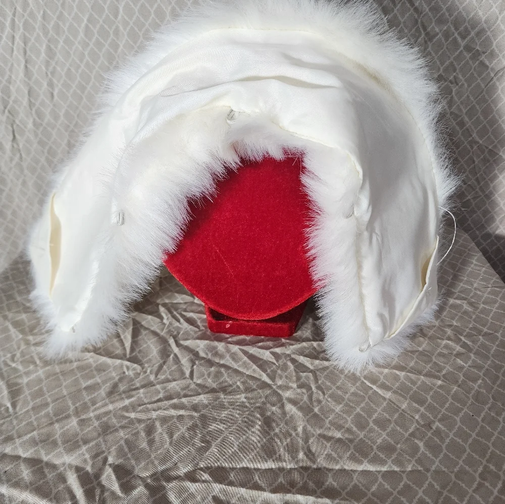 Vintage Elegant Faux Fur Removable Collar Used Not Original Box